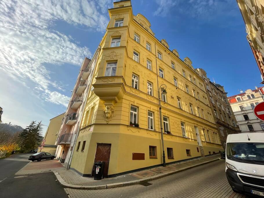 Francis Apartment - Lazenske Centrum Karlovy Vary Exterior photo